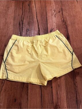 BDG Jess Nylon Track Short yellow Urban Outfitters